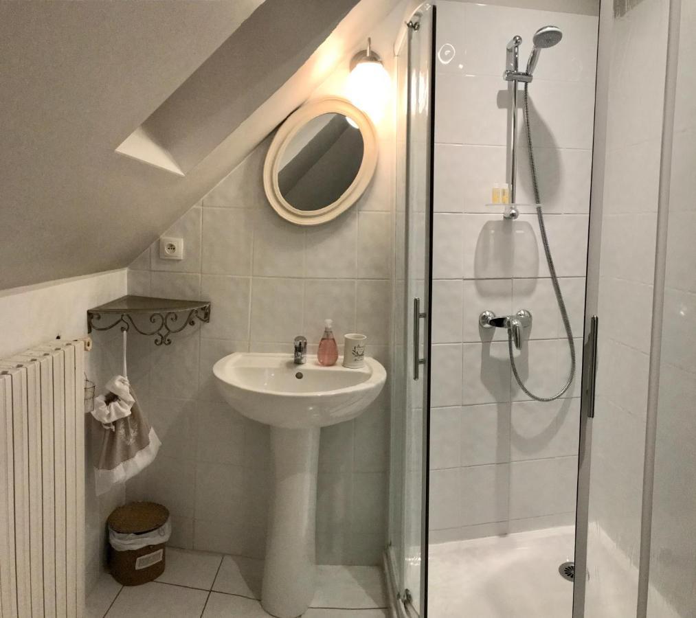 L'Ange Est Reveur Bed & Breakfast Langeais Eksteriør bilde