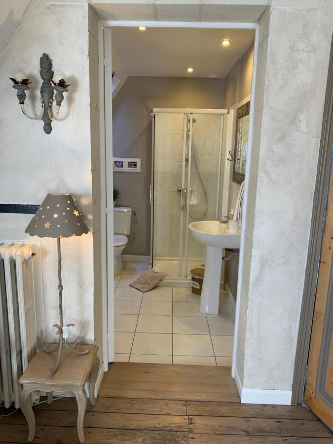 L'Ange Est Reveur Bed & Breakfast Langeais Eksteriør bilde