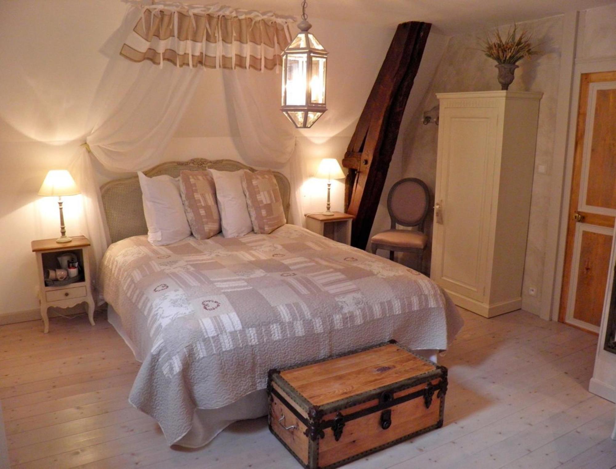 L'Ange Est Reveur Bed & Breakfast Langeais Eksteriør bilde