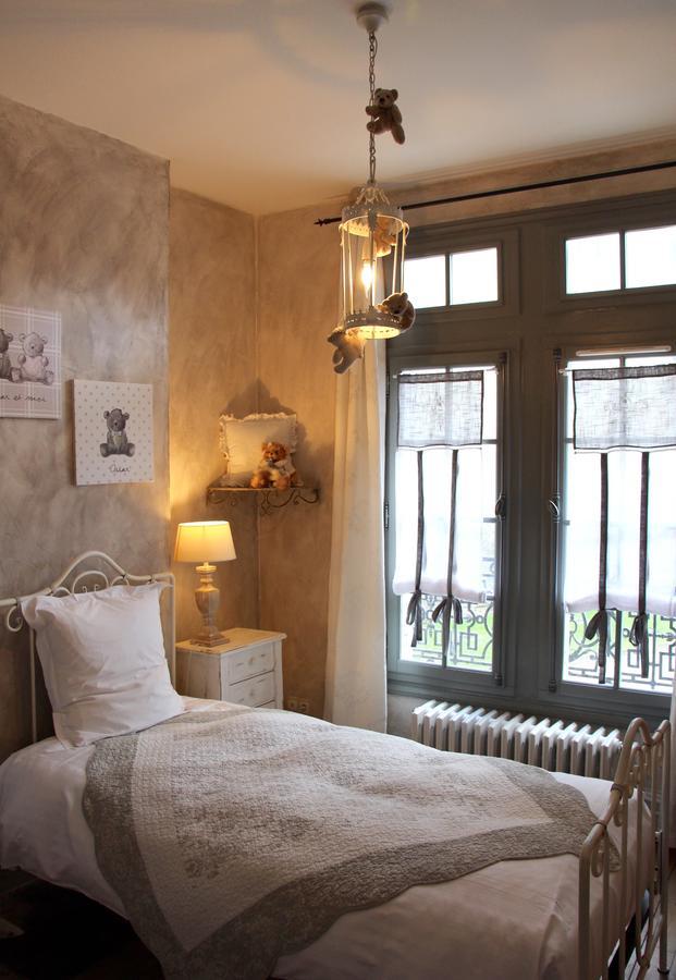 L'Ange Est Reveur Bed & Breakfast Langeais Eksteriør bilde